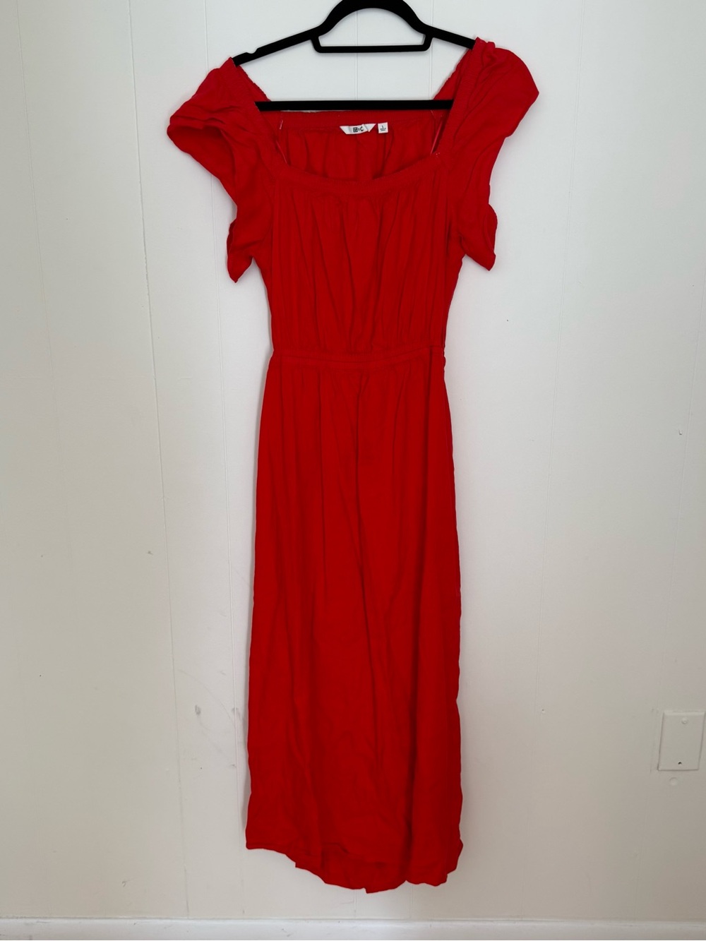 Uniqlo Red Off-Shoulder Maxi Dress